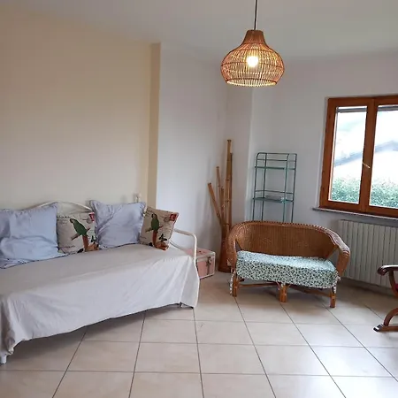 Sunsets On Maggiore Apartment Porto Valtravaglia