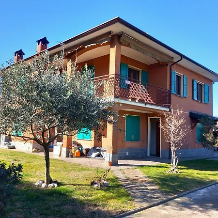 Sunsets On Maggiore Apartman