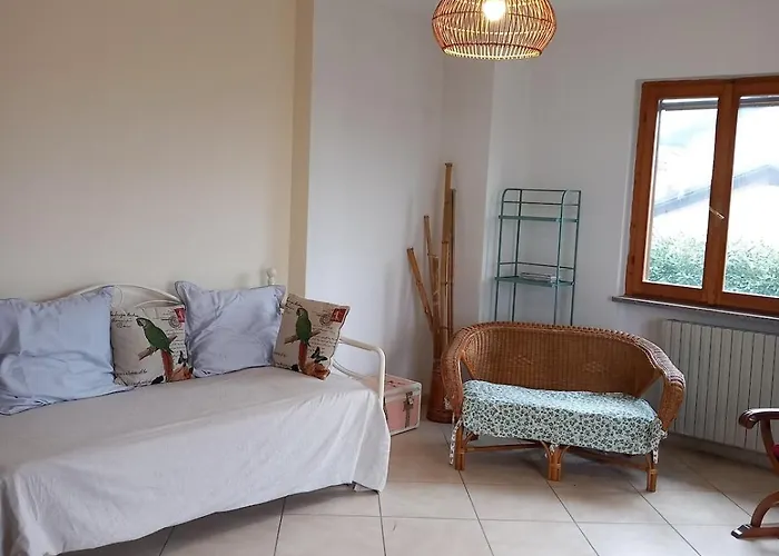 Sunsets On Maggiore With 2 Garages Daire Porto Valtravaglia