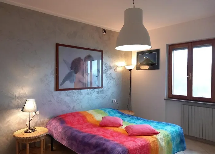 Sunsets On Maggiore With 2 Garages 아파트