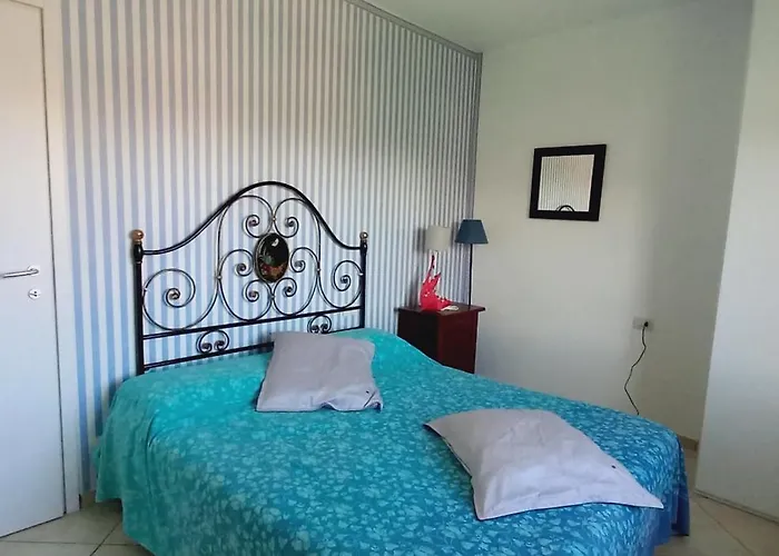 아파트 Sunsets On Maggiore With 2 Garages *